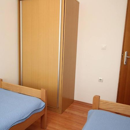 Apartments Knezevic 巴斯卡 外观 照片