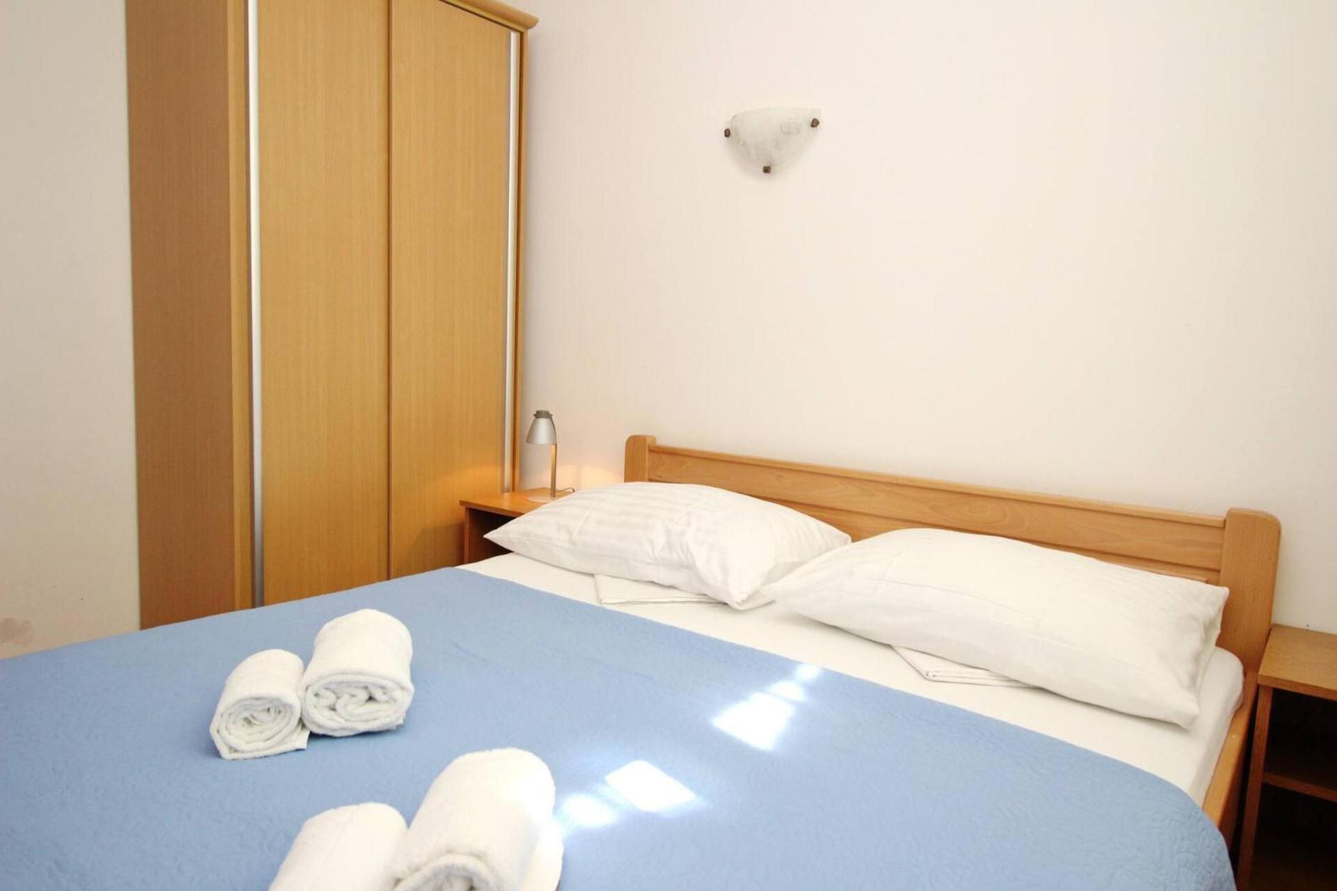 Apartments Knezevic 巴斯卡 外观 照片