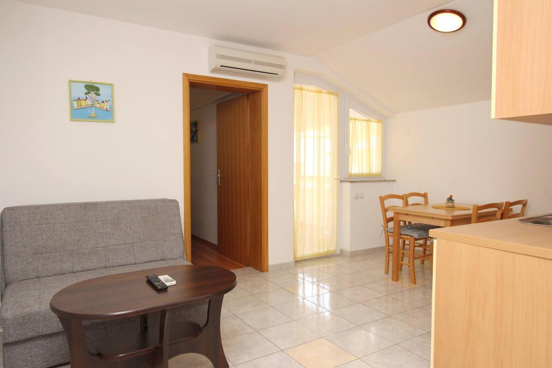 Apartments Knezevic 巴斯卡 外观 照片