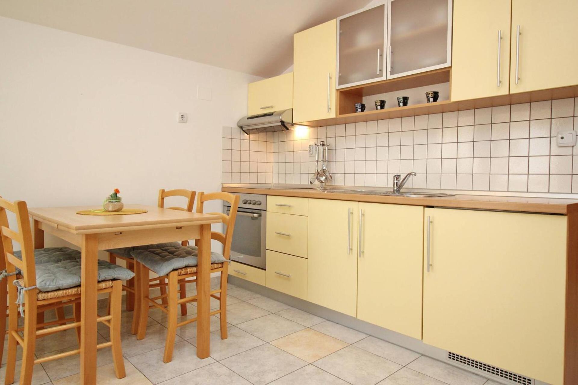 Apartments Knezevic 巴斯卡 外观 照片